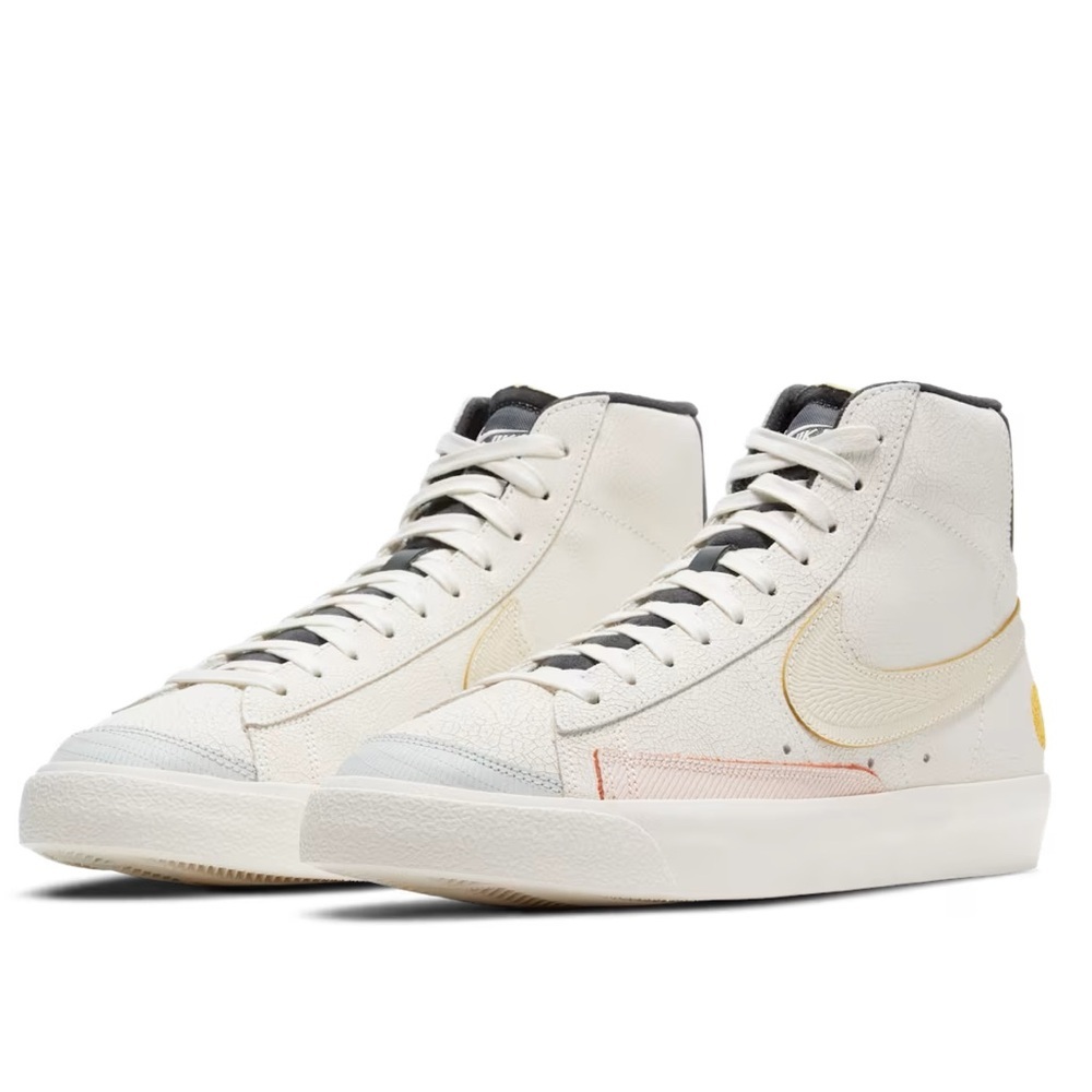 NIKE High-Top BLAZERS Sneakers, 9.5